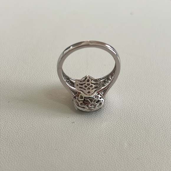 Sterling Silver Pear Shaped Gemstone Antique Style Ring - Picture 10 of 13